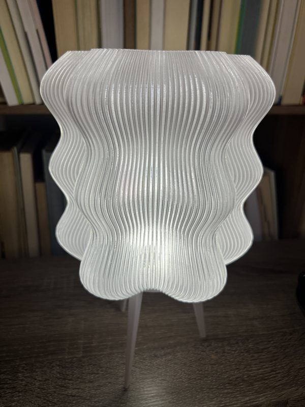 Lámpara Wavy de la Colección LUVRA
